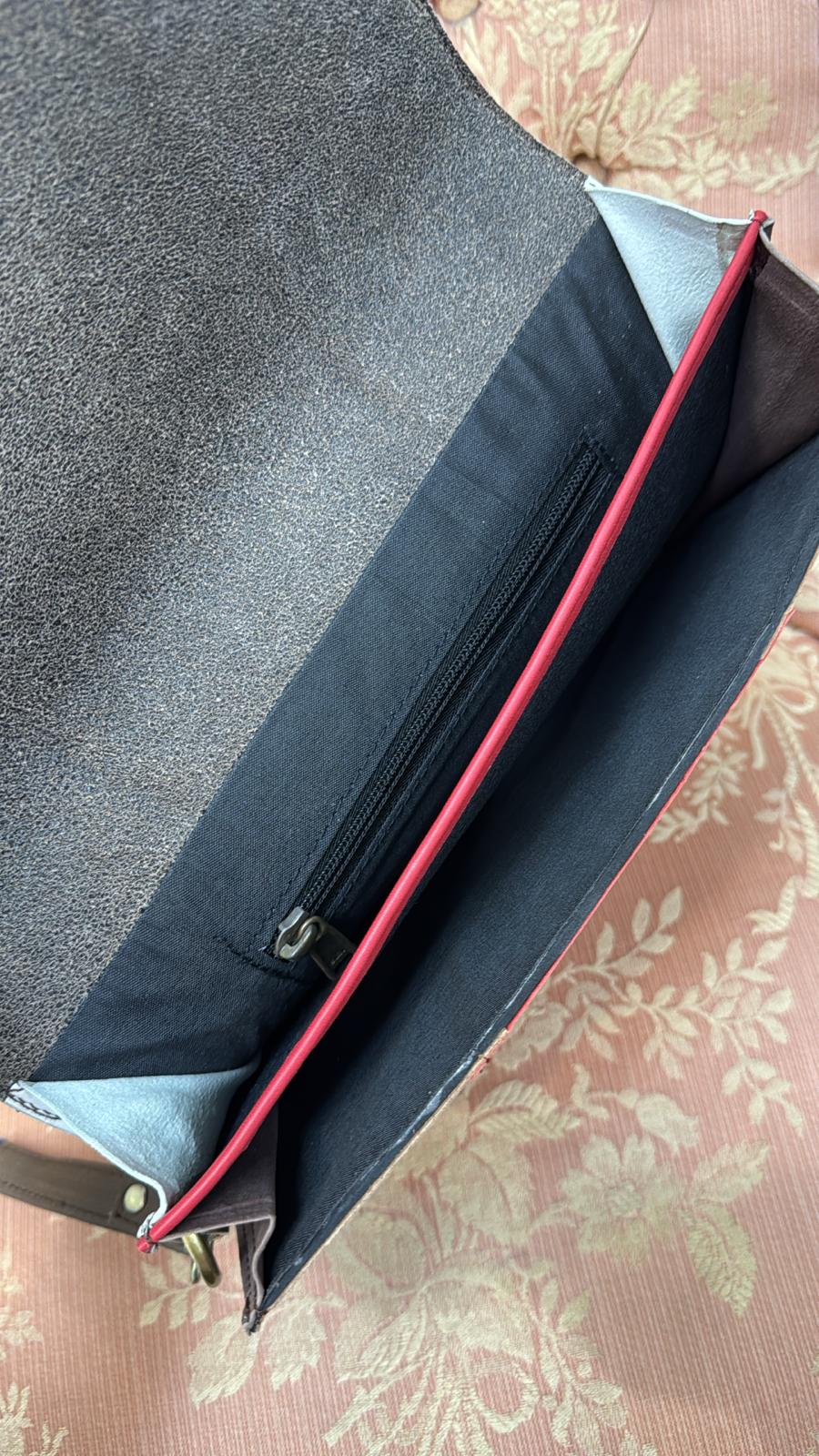 Animal print 100% leather handbag