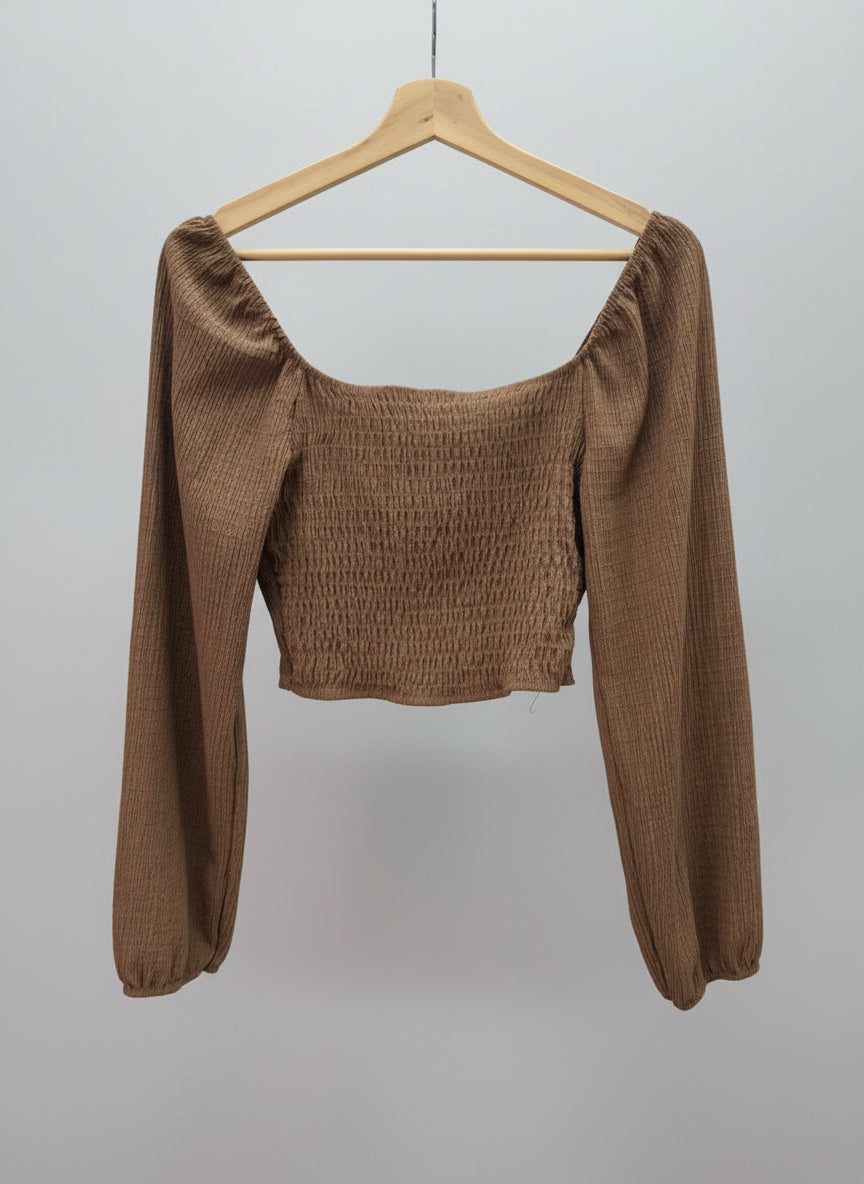 Long sleeved cropped top